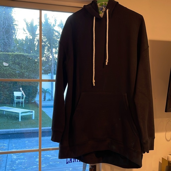 Zara Sweaters - Zara oversize hoodie